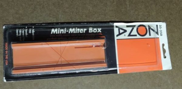 Zona Mini Miter Box