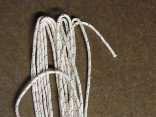 UK Fuse 10 Meters long, 3/16″ dia. (hank of fuse)